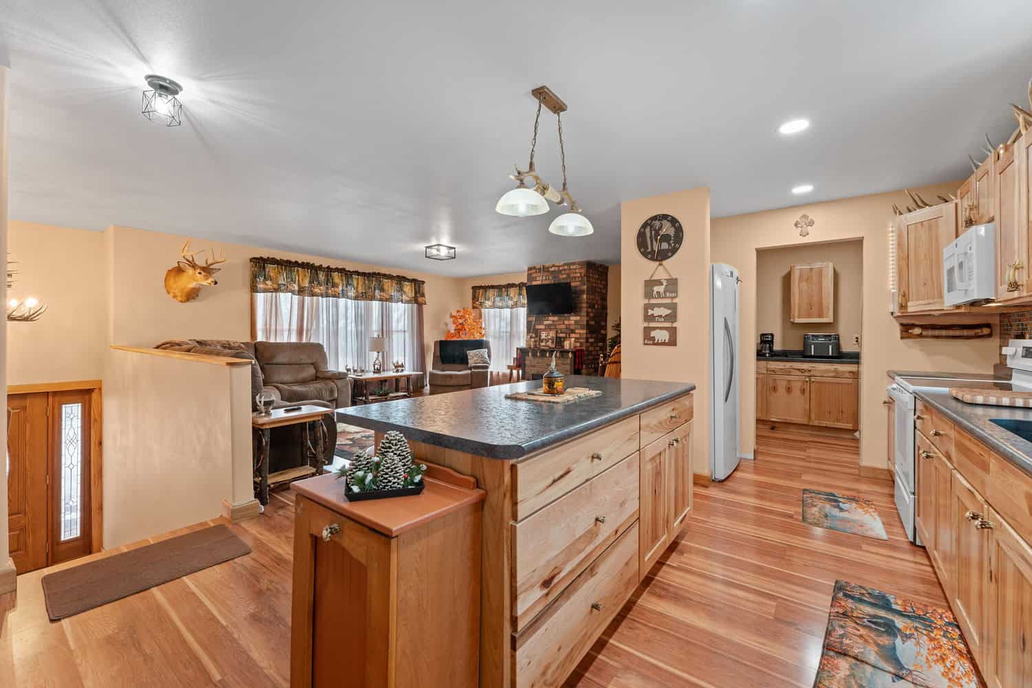 Secluded 40-Acre Property With Prime Hunting and Peaceful Country Living