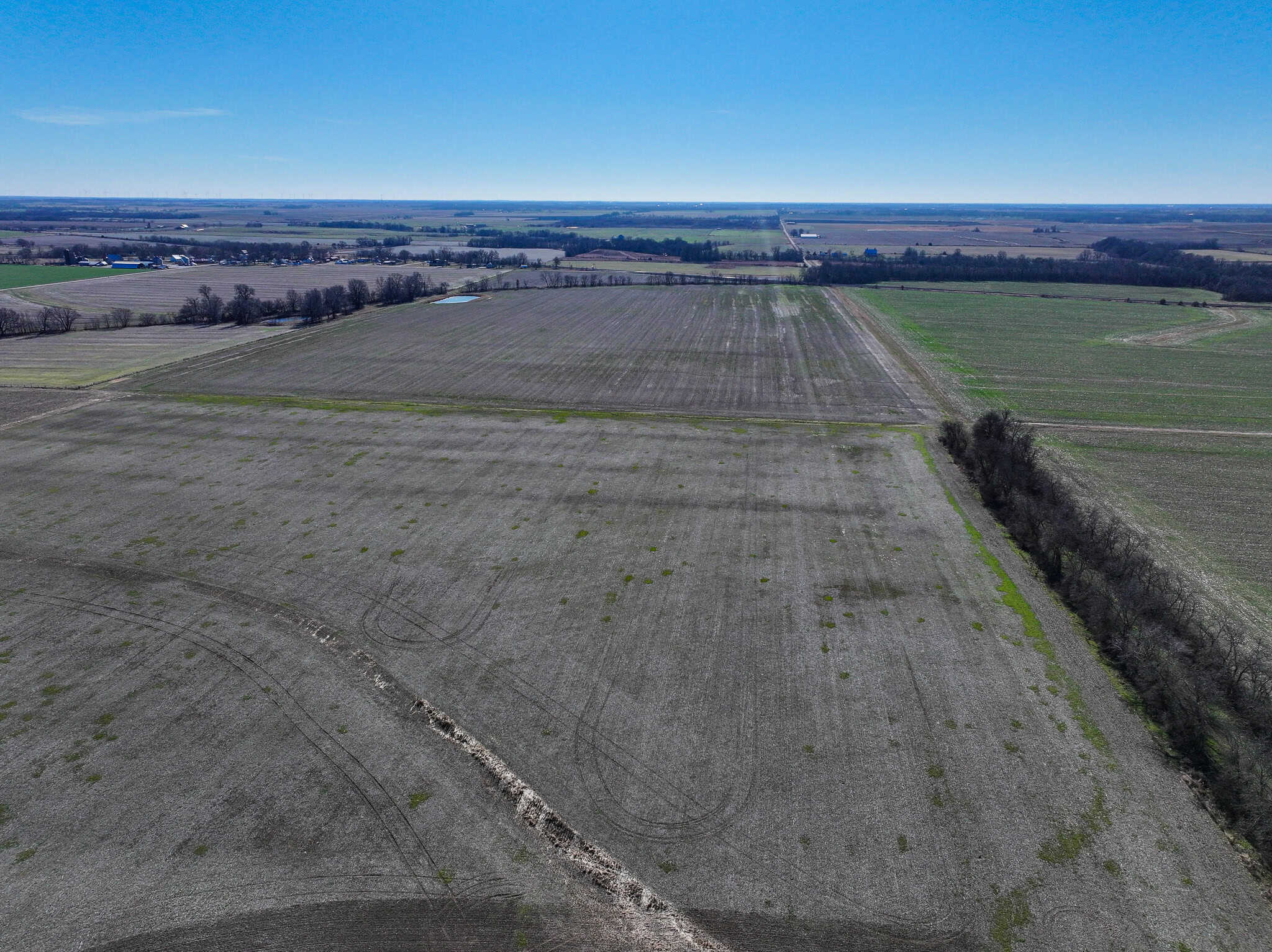 230+\- acres for Auction Lamar MO