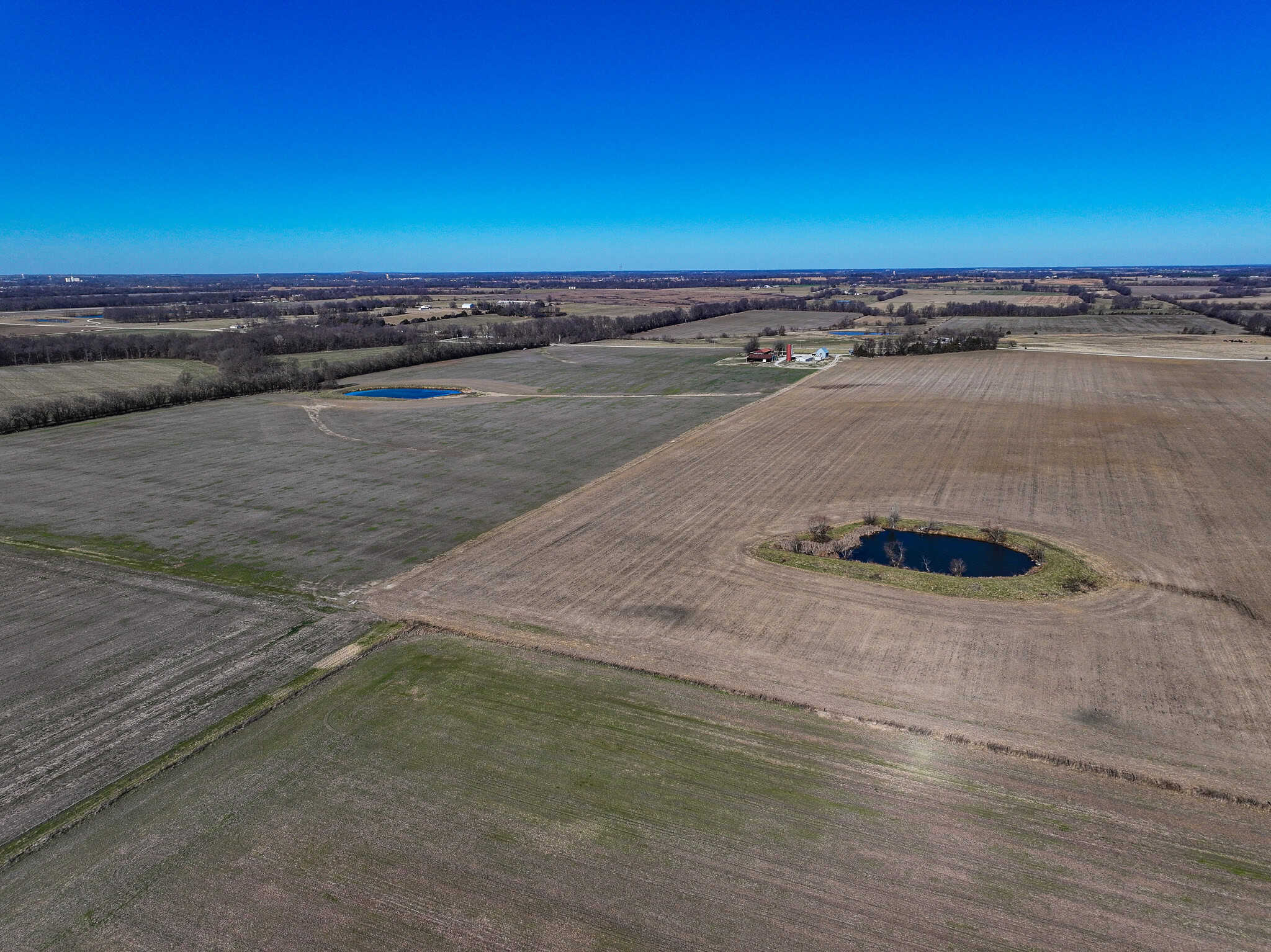 230+\- acres for Auction Lamar MO
