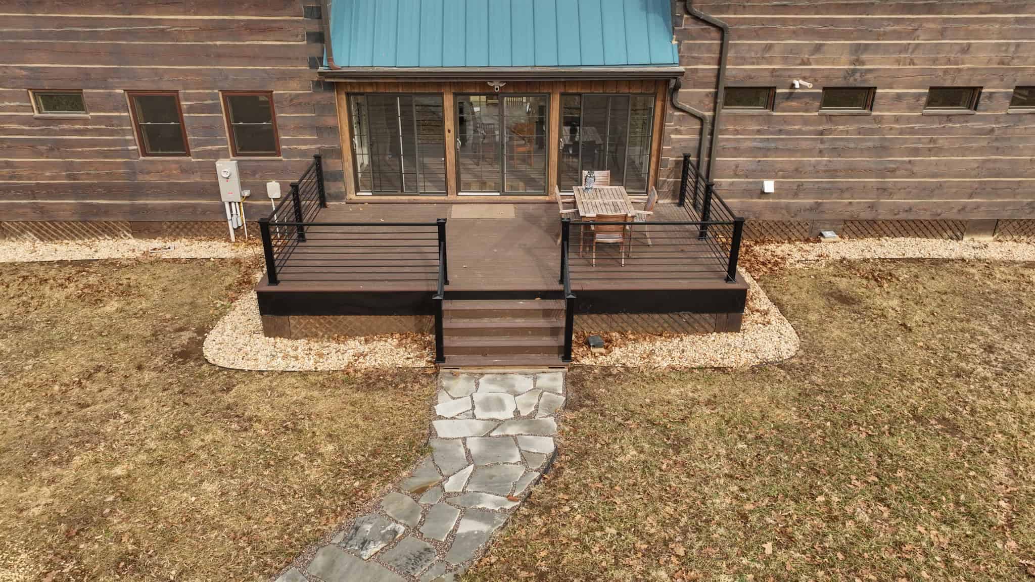 Blufftop Whitetail Estate – 39.21 Acres with Log Home & Trophy Deer Habitat in Richland County
