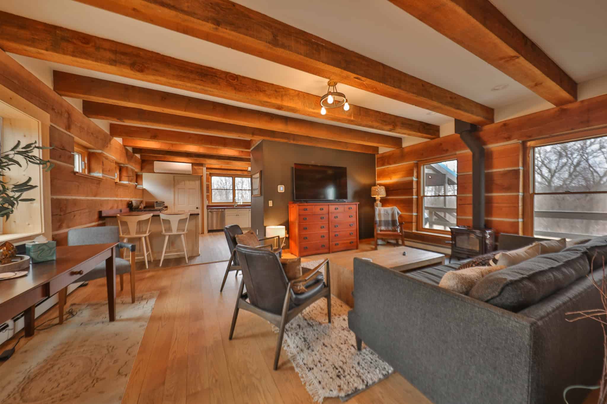 Blufftop Whitetail Estate – 39.21 Acres with Log Home & Trophy Deer Habitat in Richland County