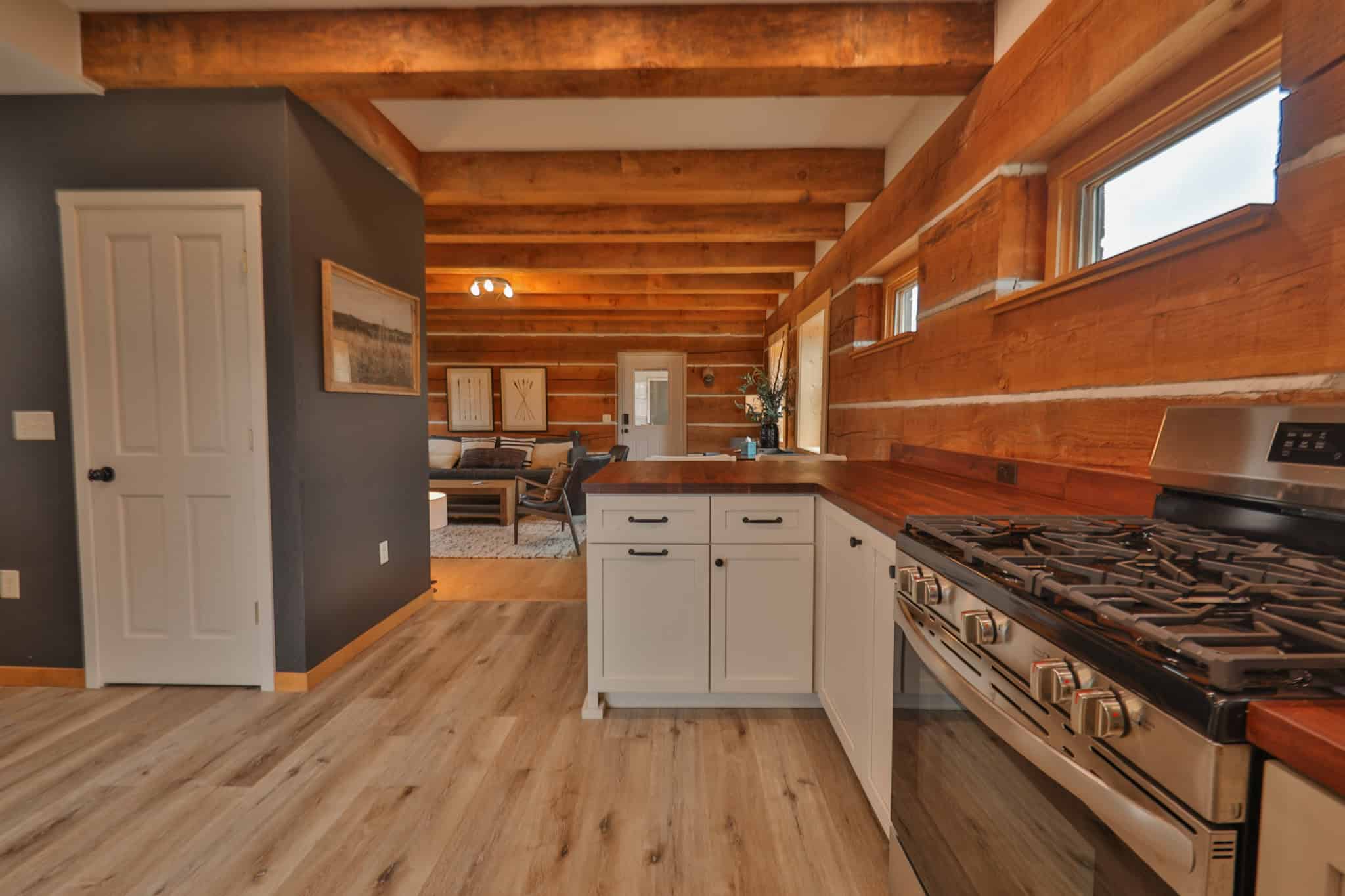 Blufftop Whitetail Estate – 39.21 Acres with Log Home & Trophy Deer Habitat in Richland County