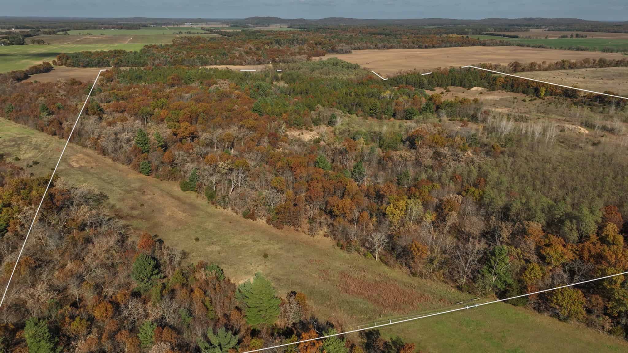 89.22-Acre Turnkey Whitetail Hunting Property in Adams County, Wisconsin