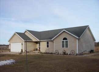 34 Acres – Prime Hunting & Hobby Farm Opportunity | Marquette County, WI