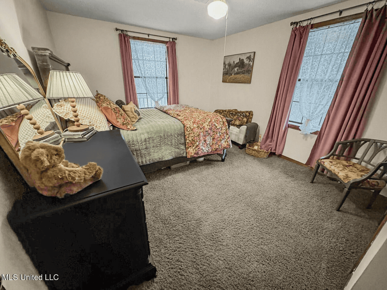Luxury 5-Bed Home on 22 Acres in Kingston, Natchez, MS