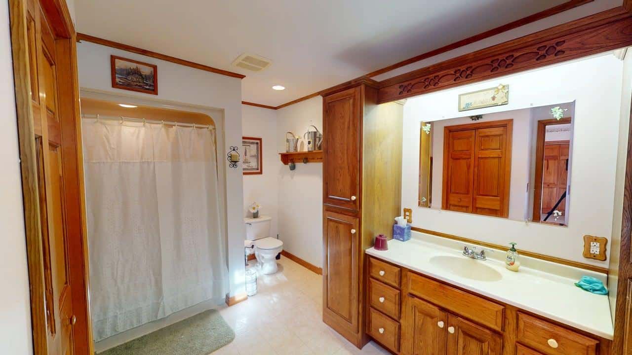 ICF Home on 20.5 Acres at the Gateway to the North Maine Woods