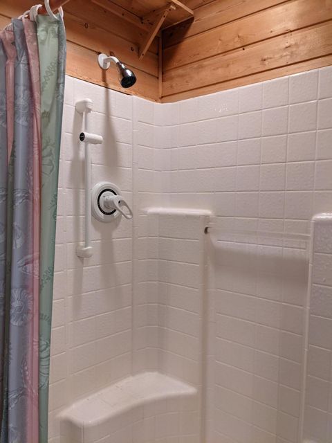 Private Canada Creek Ranch Cabin with Bunkhouse; Premier Hunting; Fishing