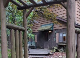 Private Canada Creek Ranch Cabin with Bunkhouse; Premier Hunting; Fishing