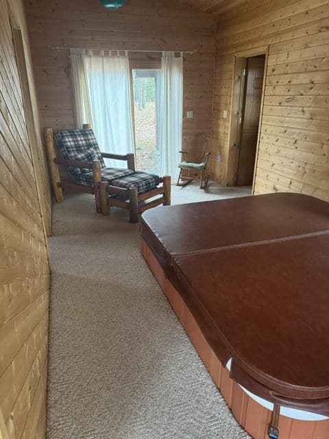 Private Canada Creek Ranch Cabin with Bunkhouse; Premier Hunting; Fishing