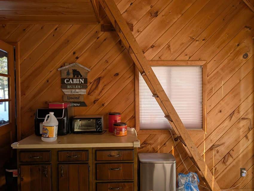 Private Canada Creek Ranch Cabin with Bunkhouse; Premier Hunting; Fishing