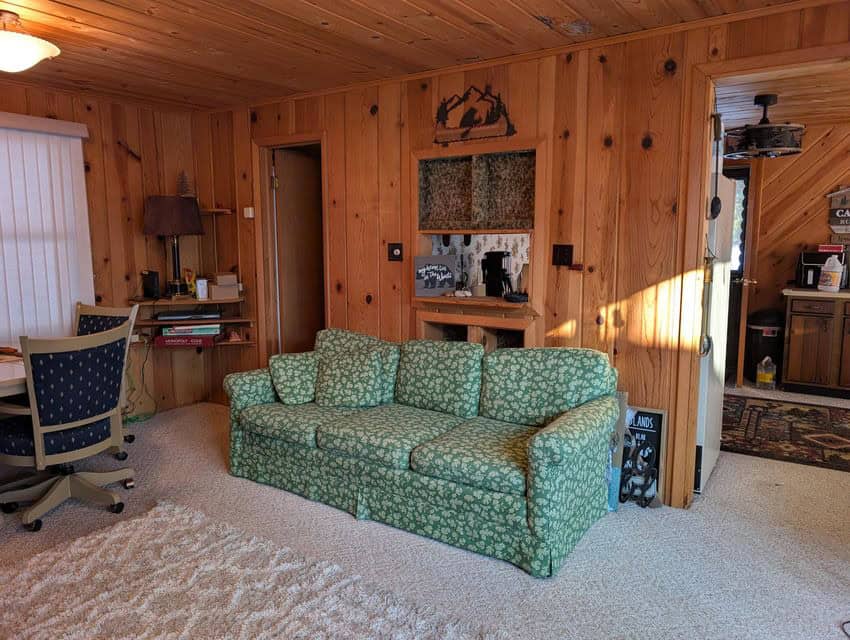 Private Canada Creek Ranch Cabin with Bunkhouse; Premier Hunting; Fishing