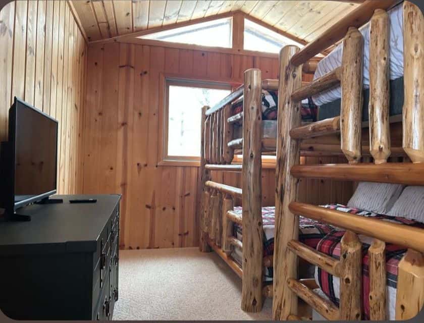 Private Canada Creek Ranch Cabin with Bunkhouse; Premier Hunting; Fishing