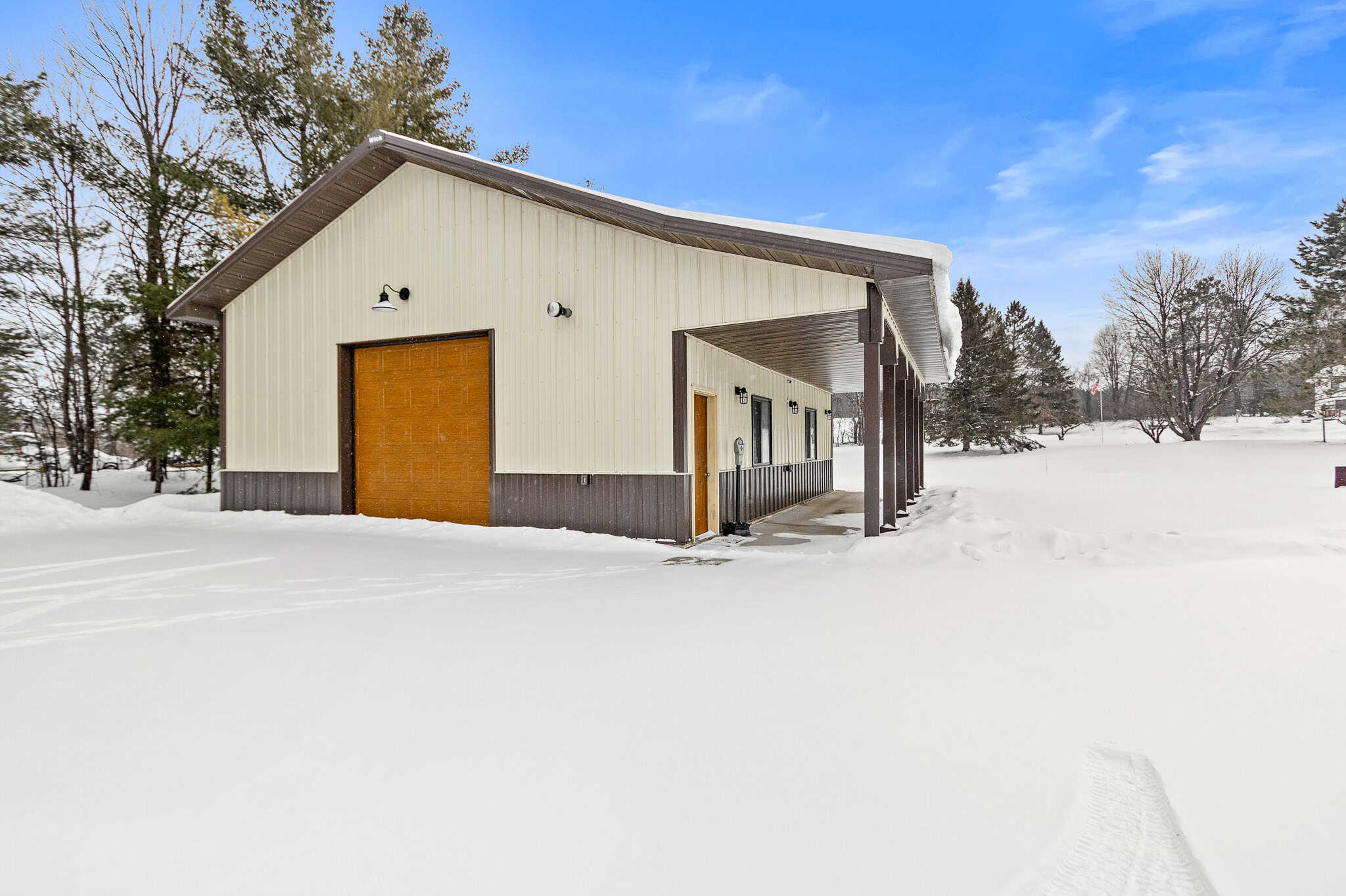 Custom Built Home with 124.16 ± Acres for Sale in Park Falls, WI