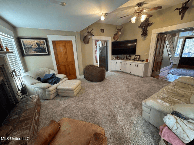 140 Acres with Farmhouse in Lorman, Mississippi