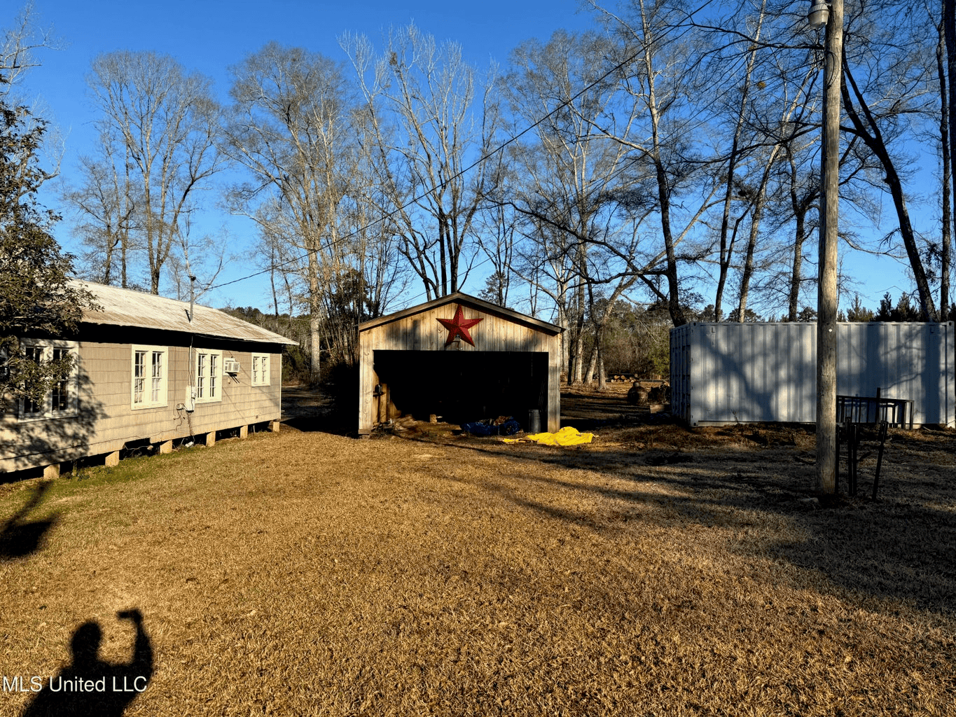 South MS Camp and Land Bordering the National Forest