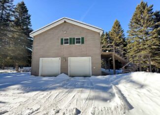 ICF Home on 20.5 Acres at the Gateway to the North Maine Woods