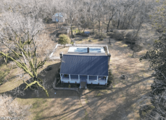 140 Acres with Farmhouse in Lorman, Mississippi
