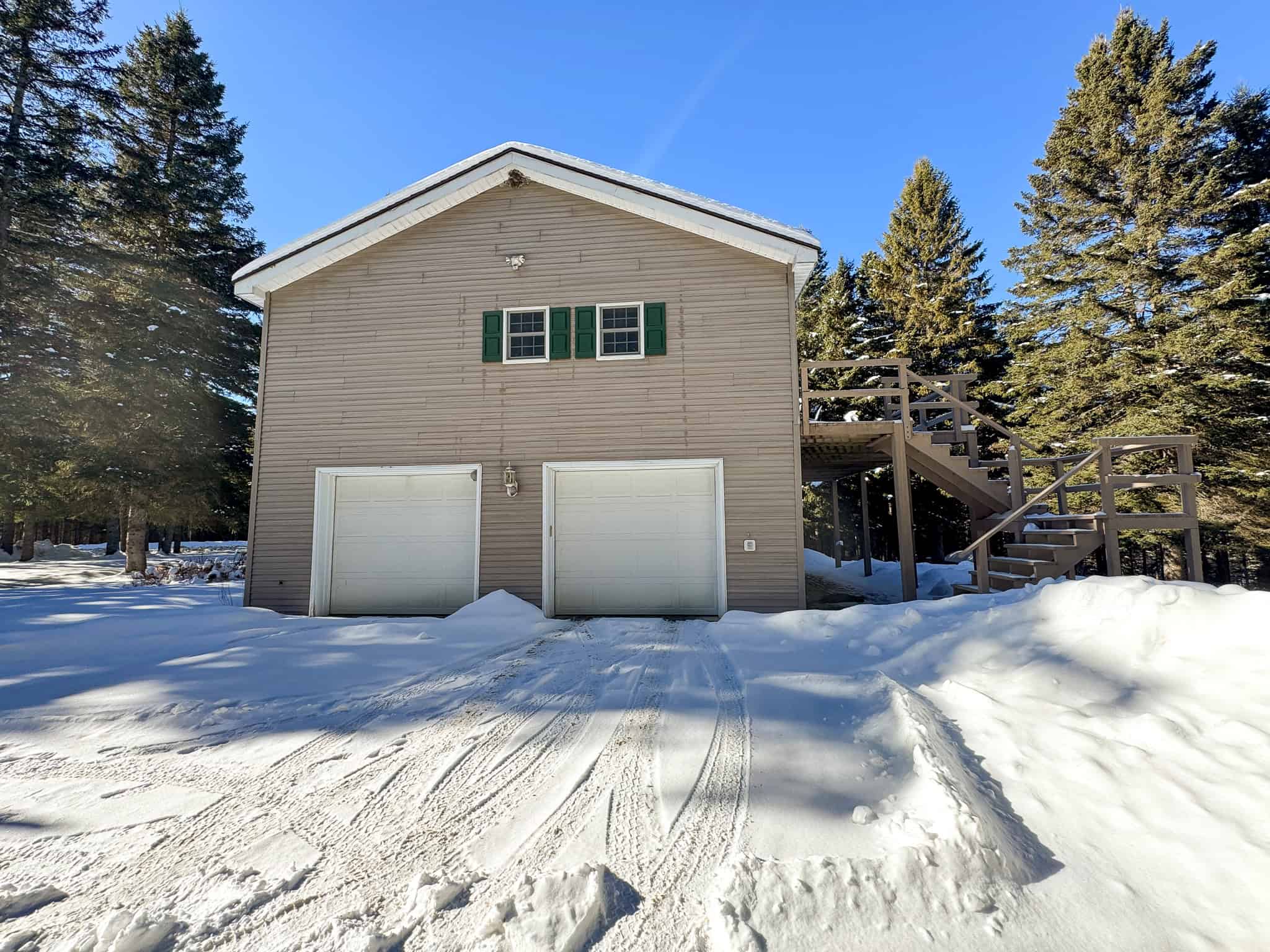 ICF Home on 20.5 Acres at the Gateway to the North Maine Woods