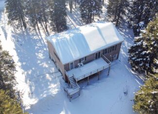 ICF Home on 20.5 Acres at the Gateway to the North Maine Woods