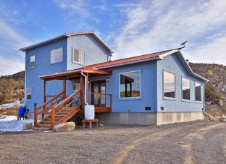 Country Home Near Powderhorn Ski Resort For Sale in Colorado