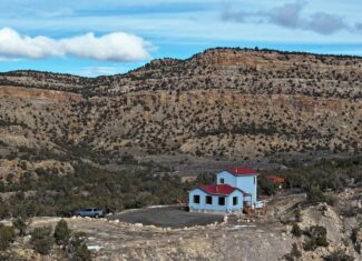 Country Home Near Powderhorn Ski Resort For Sale in Colorado