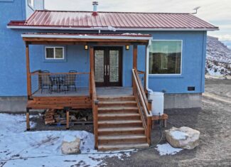 Country Home Near Powderhorn Ski Resort For Sale in Colorado