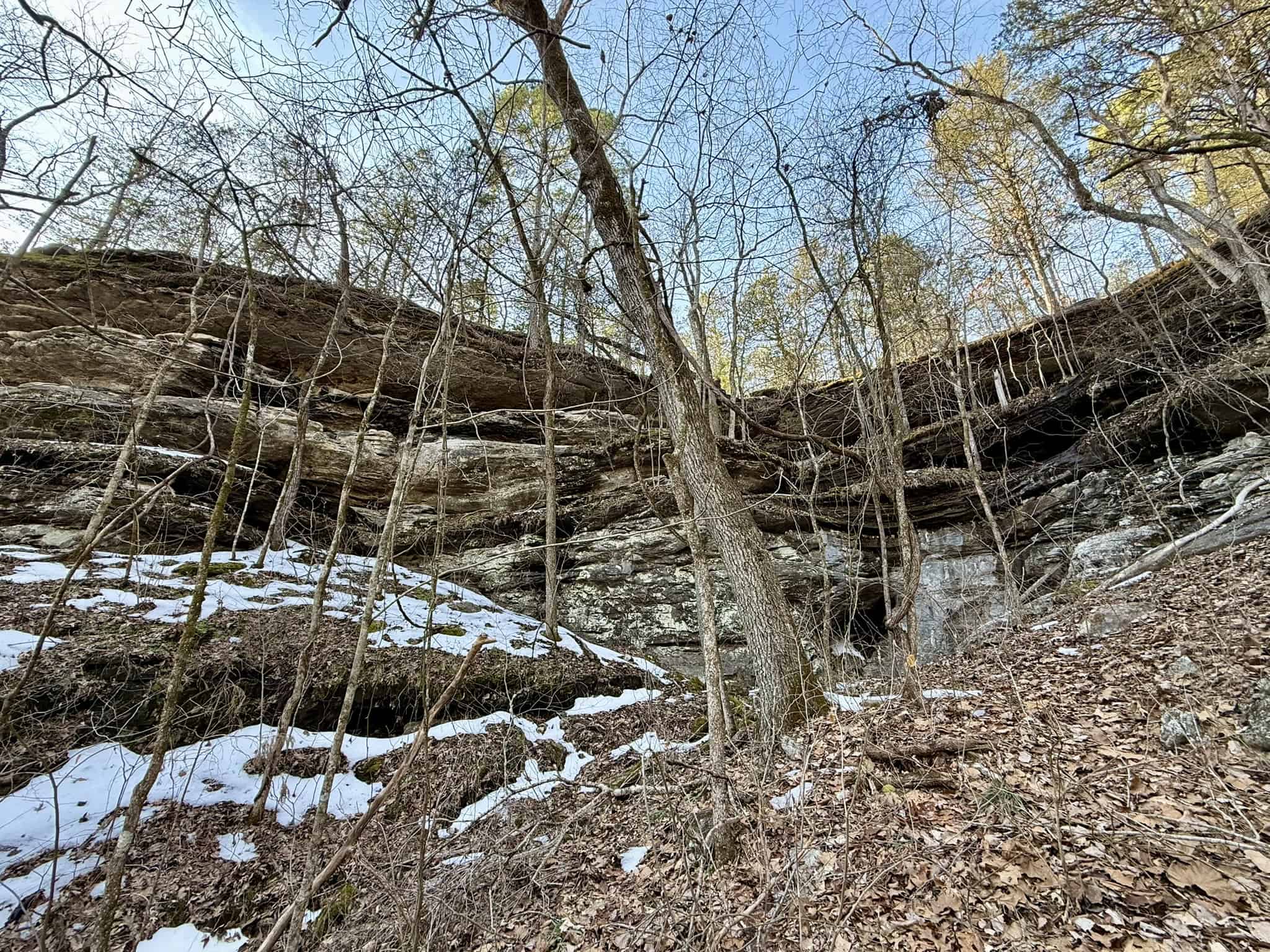 RIVERFRONT ACREAGE FOR SALE IN NORTH CENTRAL ARKANSAS