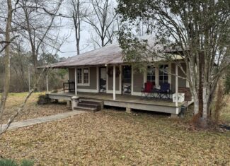 South MS Camp and Land Bordering the National Forest