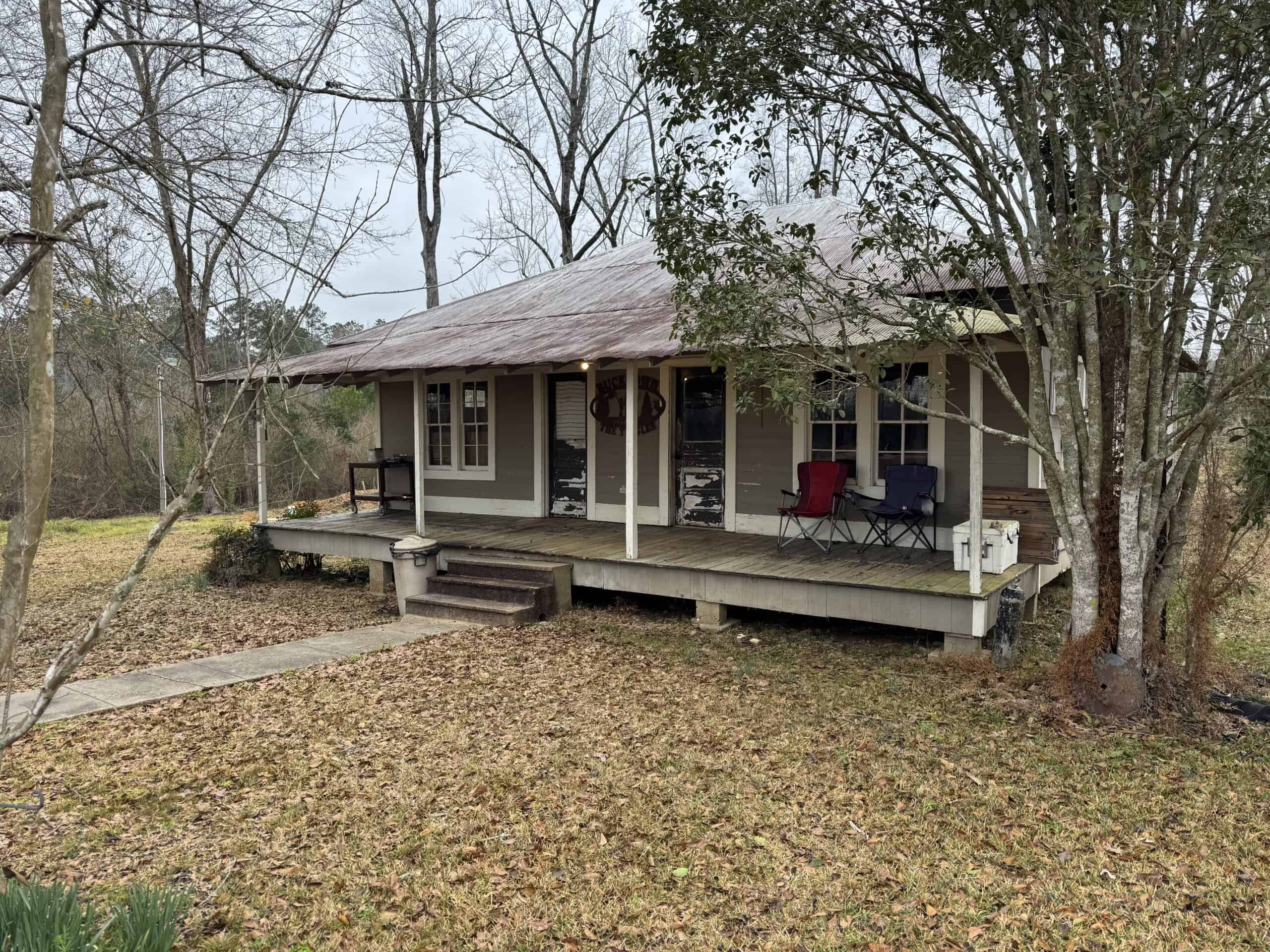 South MS Camp and Land Bordering the National Forest