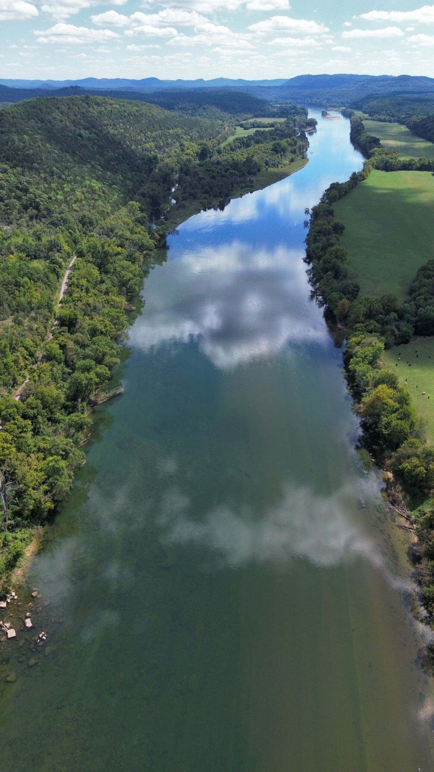 RIVERFRONT ACREAGE FOR SALE IN NORTH CENTRAL ARKANSAS