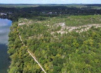 RIVERFRONT ACREAGE FOR SALE IN NORTH CENTRAL ARKANSAS
