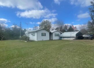 Hobby Farm and 28 Acres in the Ozarks For Sale