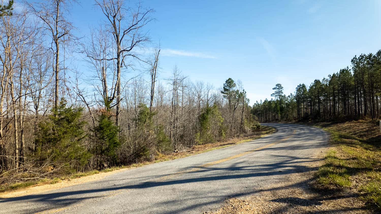 000 Highway B, Raymondville, MO 65555