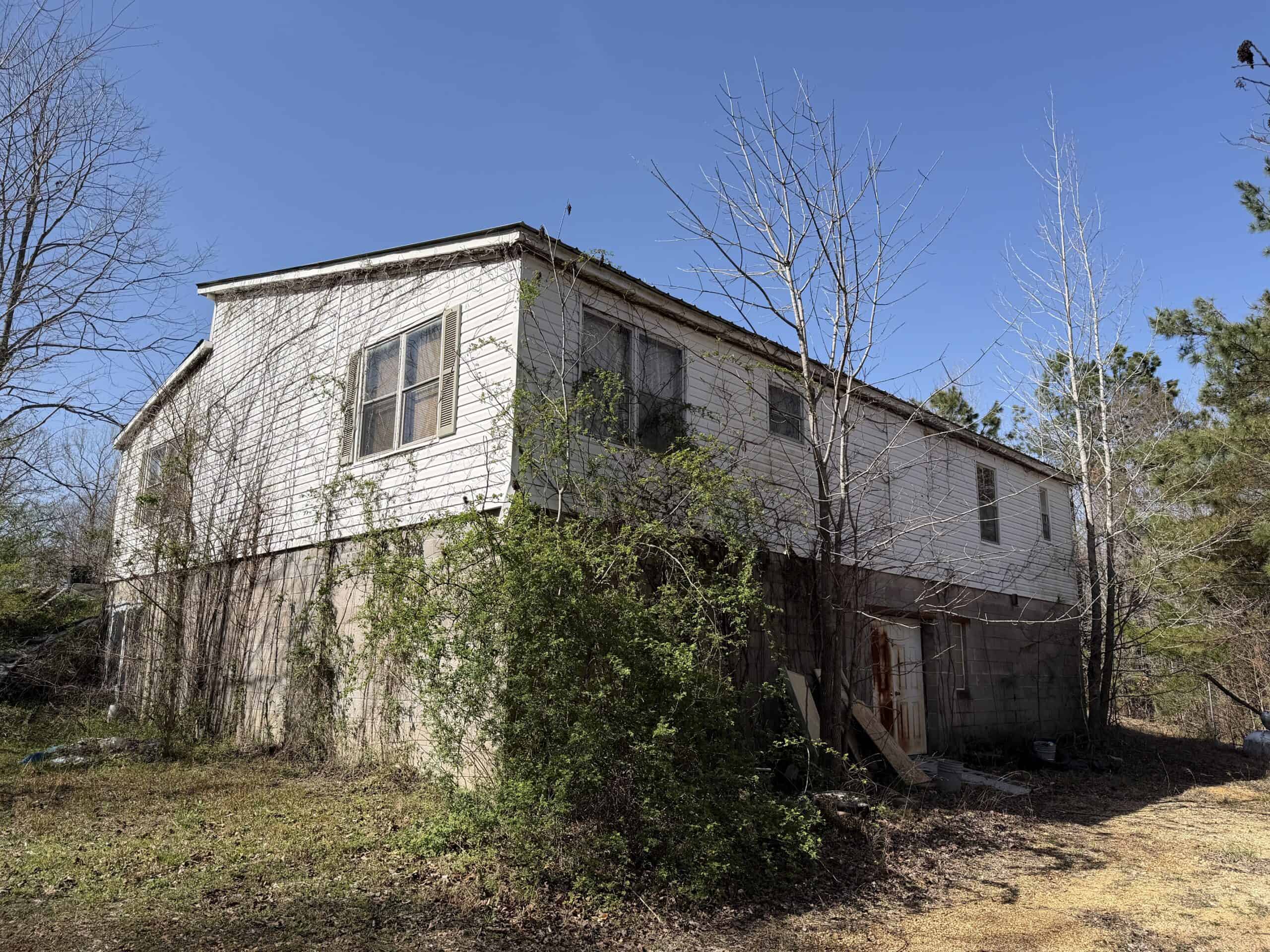 LAND & HOME FOR SALE IN TN, BASEMENT, WELL, CREEK, WOODED