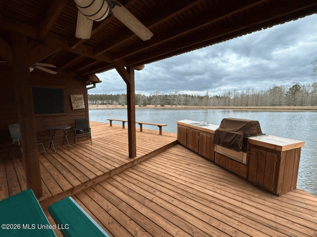 Osyka, MS 100± Acre Gated Estate with Lake & Home