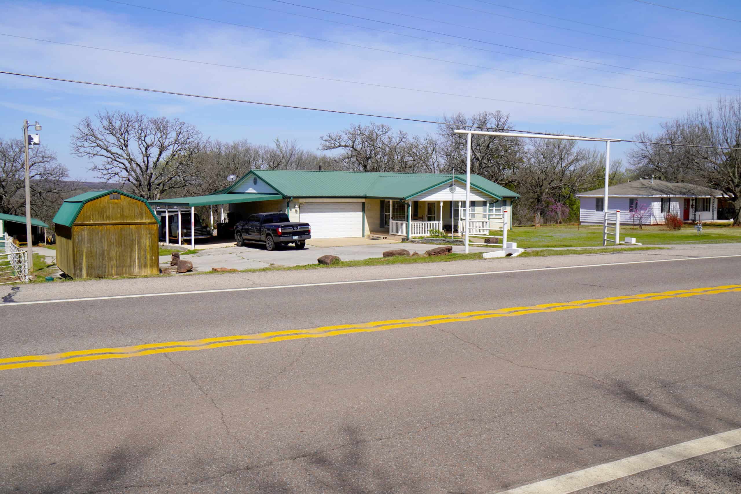 Central Oklahoma Hobby Horse Farm For Sale