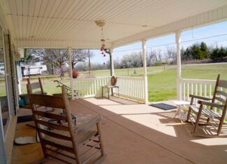 Central Oklahoma Hobby Horse Farm For Sale