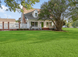 Osyka, MS 100± Acre Gated Estate with Lake & Home
