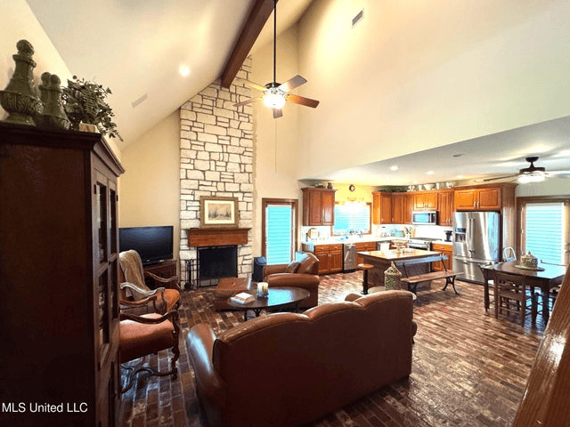 Osyka, MS 100± Acre Gated Estate with Lake & Home