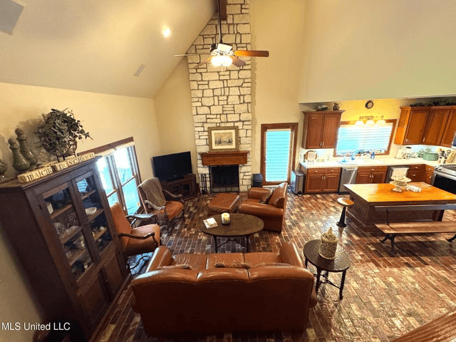 Osyka, MS 100± Acre Gated Estate with Lake & Home