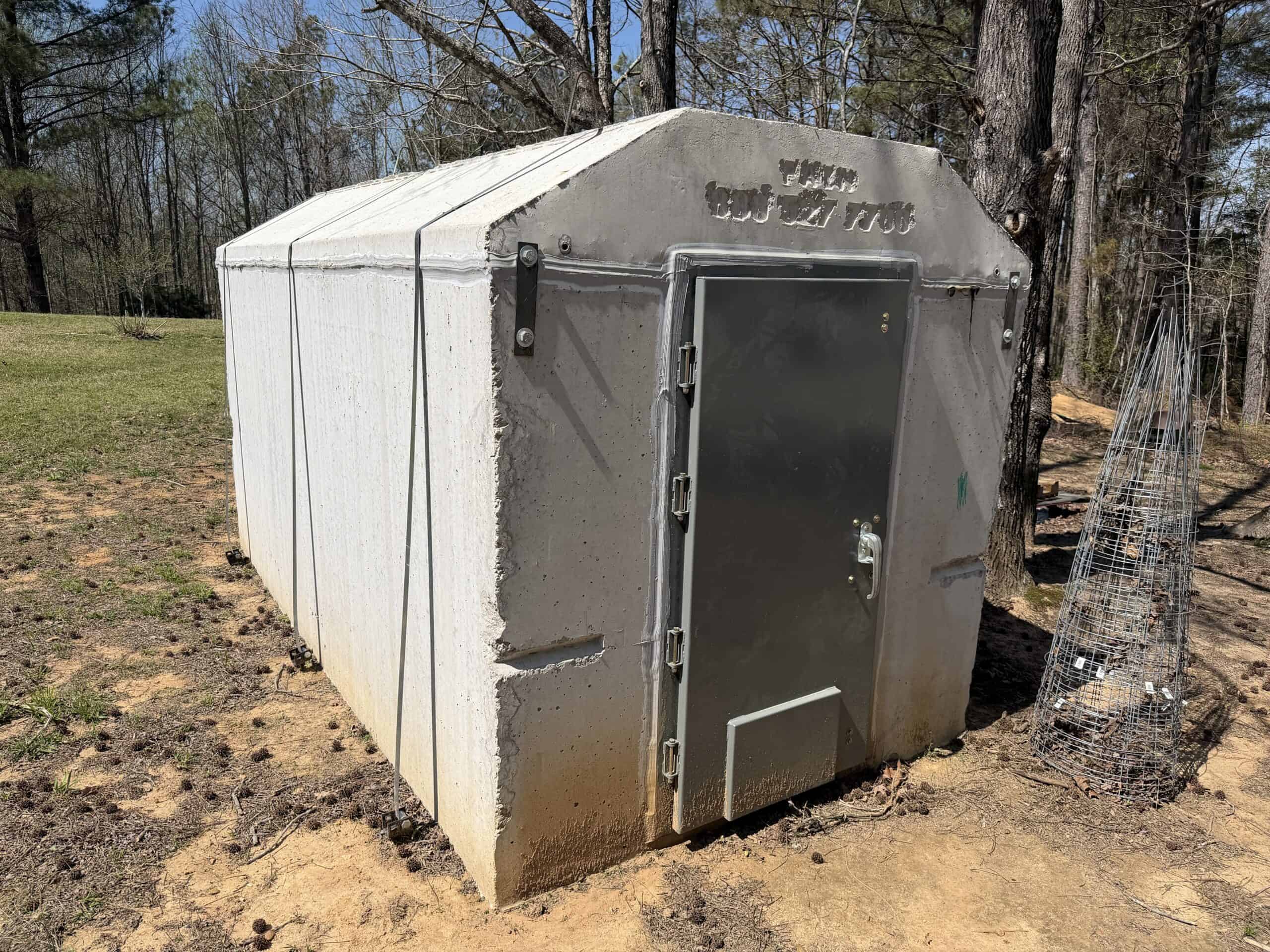 CABIN FOR SALE IN TN, HUNTING, STORAGE, SHELTER, WOODED