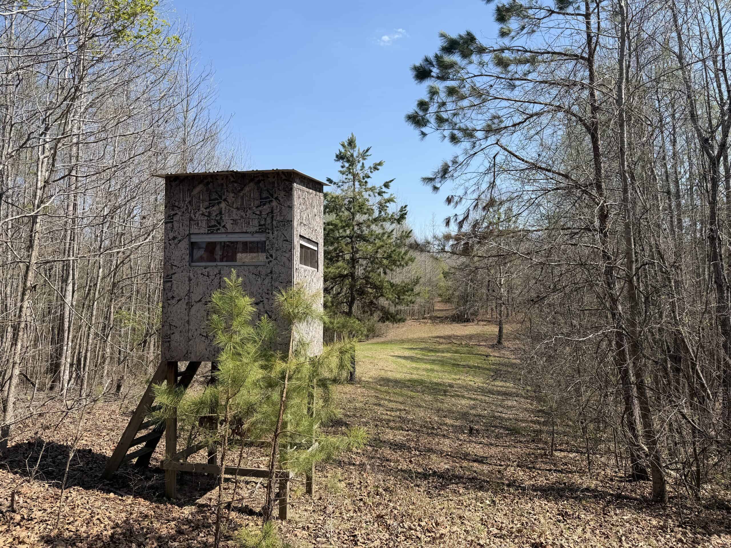 CABIN FOR SALE IN TN, HUNTING, STORAGE, SHELTER, WOODED