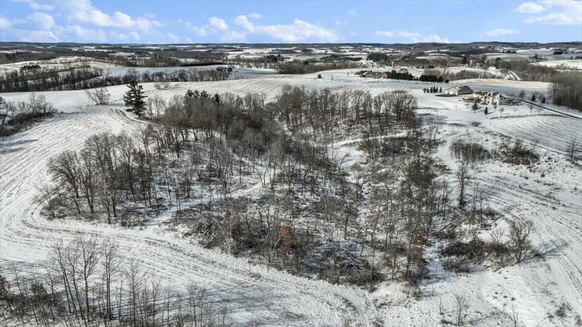 36.8± Acre Executive Estate in the Rolling Countryside of Jackson County