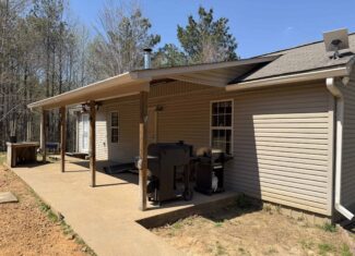 CABIN FOR SALE IN TN, HUNTING, STORAGE, SHELTER, WOODED