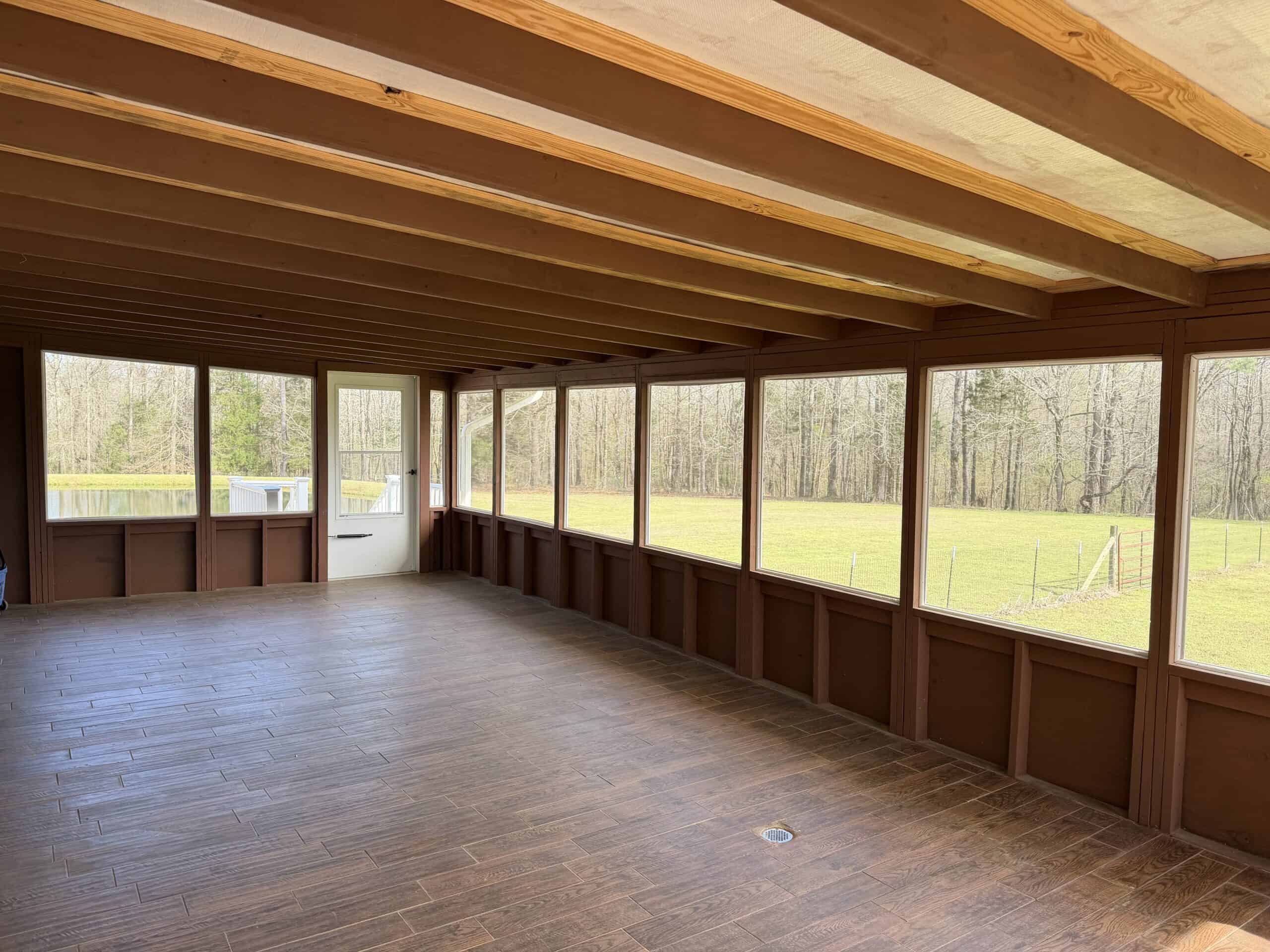 300 ACRE+/- PRIVATE ESTATE FOR SALE IN TN, 2 HOMES, LAKE
