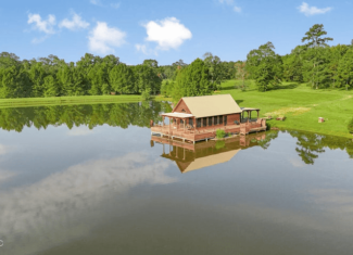 Osyka, MS 100± Acre Gated Estate with Lake & Home