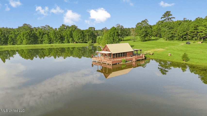 Osyka, MS 100± Acre Gated Estate with Lake & Home