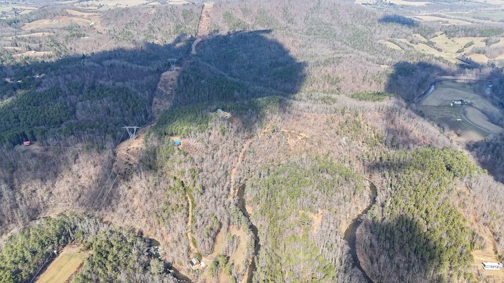 144.8± Acres of Premier Hunting Land in Southwest Virginia