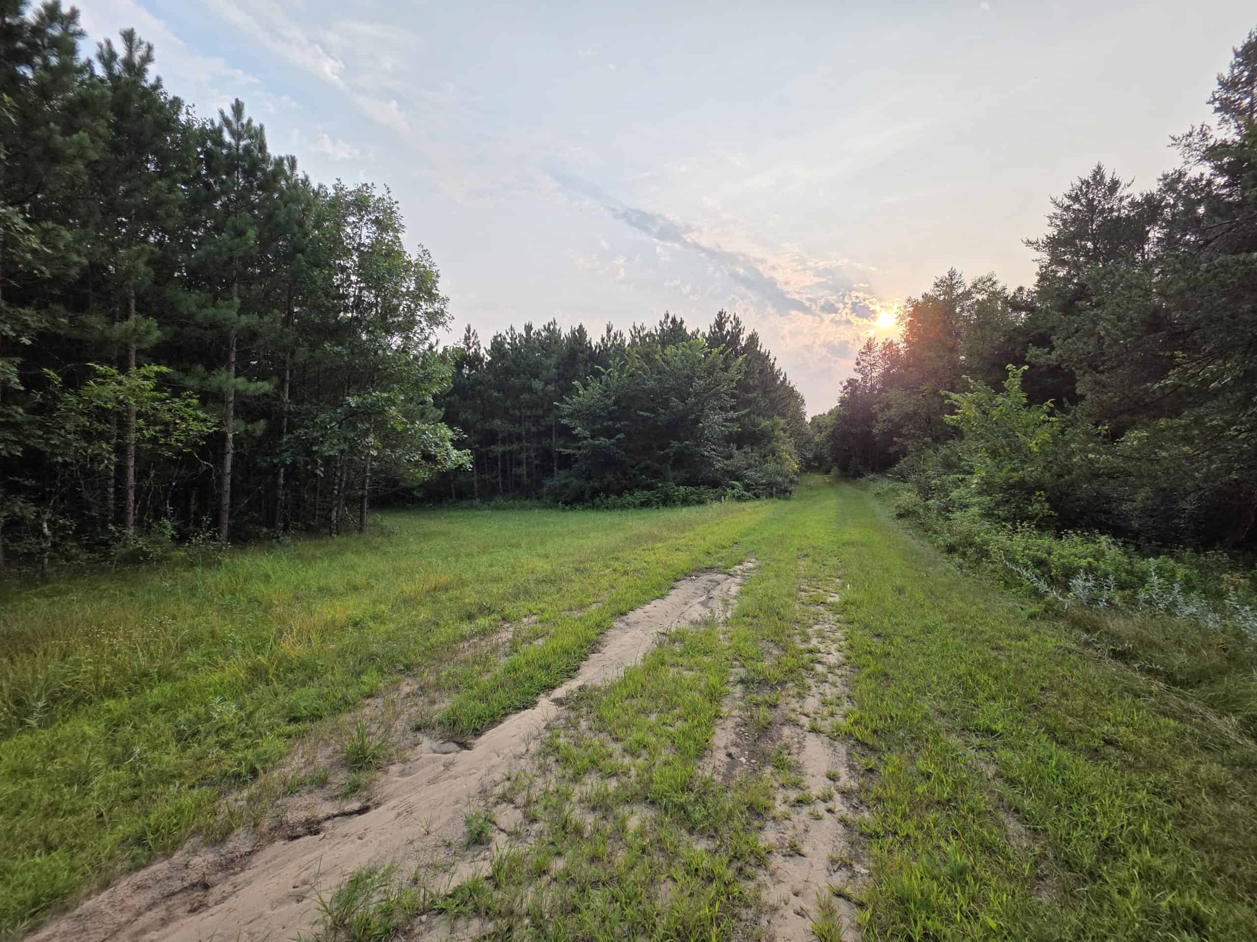 160± acre Monroe County property Located off dead end road,