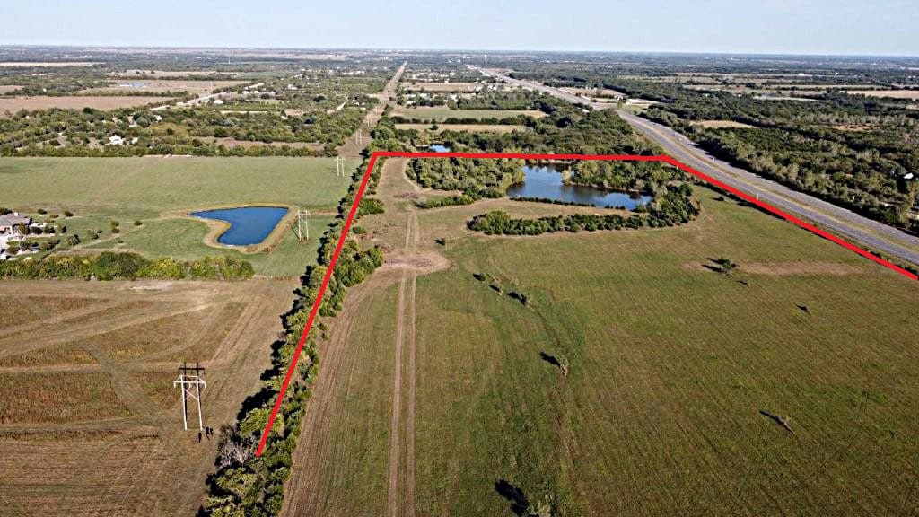 Exceptional 60-Acre Property Benton, KS